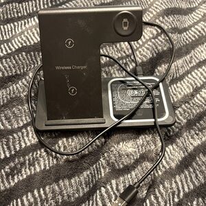 Black Wireless Charger Stand